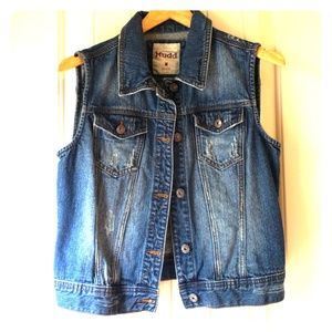 Jean Vest